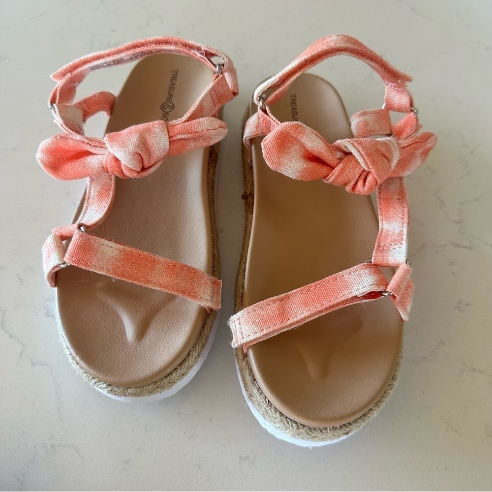 Treasure & Bond Eliza tie dye platform sandal size: 1